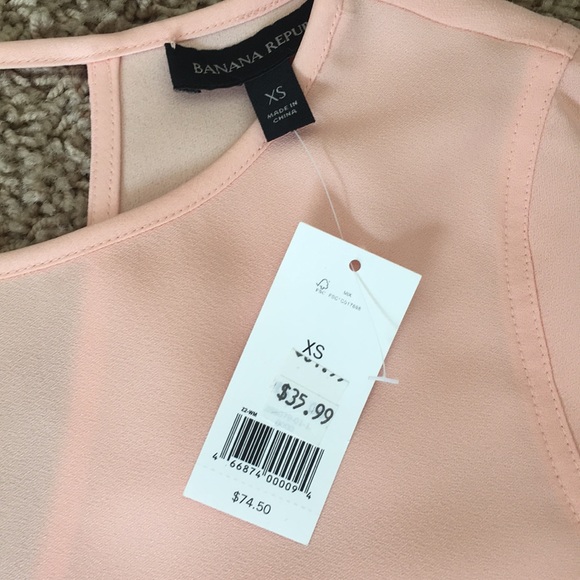 Banana republic open back blouse - Picture 2 of 3